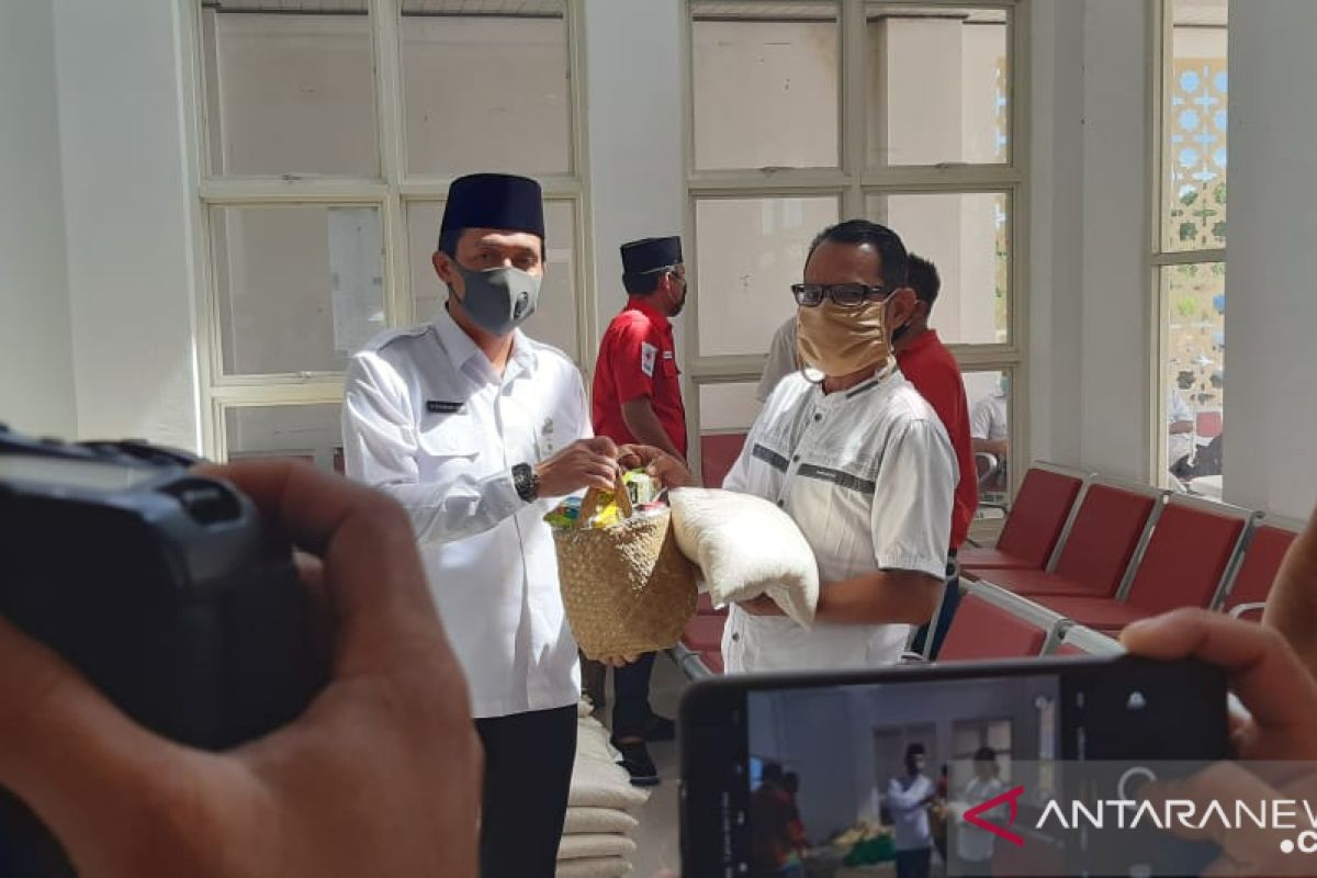 PMI terus kucurkan bantuan ke masyarakat terdampak COVID-19