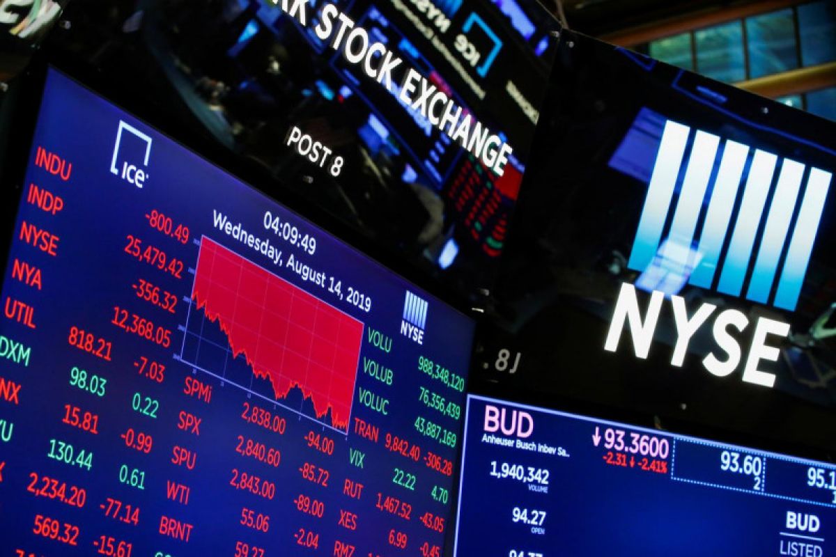 Saham-saham Wall Street dibuka jatuh seiring reli besar-besaran sesi sebelumnya