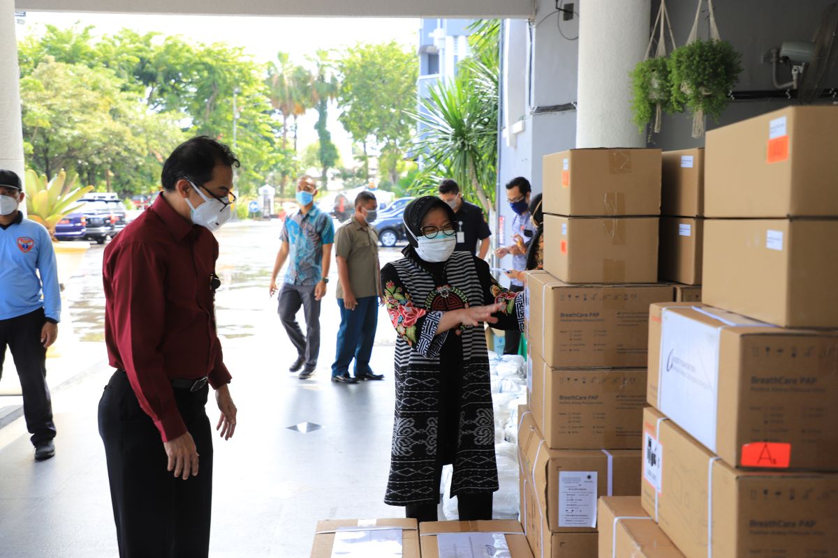 Gesit Foundation bantu 30 ventilator untuk pasien COVID-19 di Surabaya