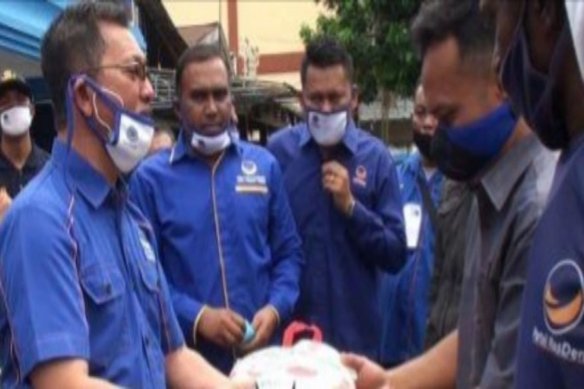 Nasdem Tebing Tinggi salurkan 12 ton beras