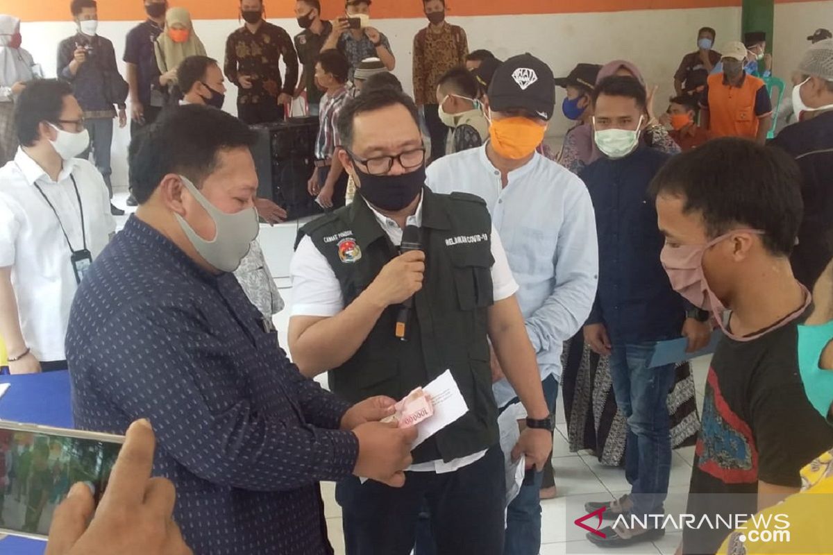 Bupati Mukomuko luncurkan penyaluran BLT dana desa