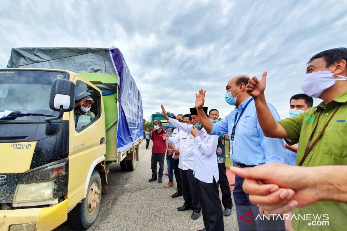 Paket untuk mereka menyambut hari raya