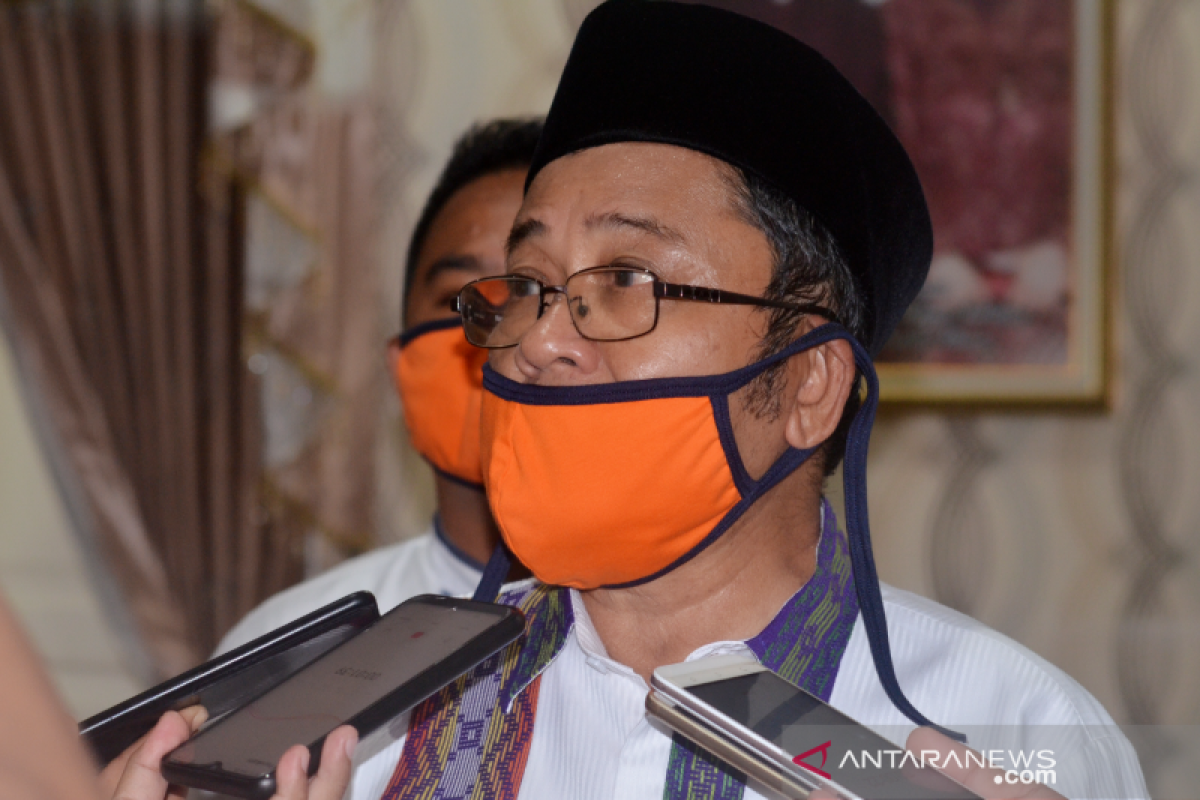 Bupati Gorontalo Utara batalkan putusan gelar shalat Id di lapangan