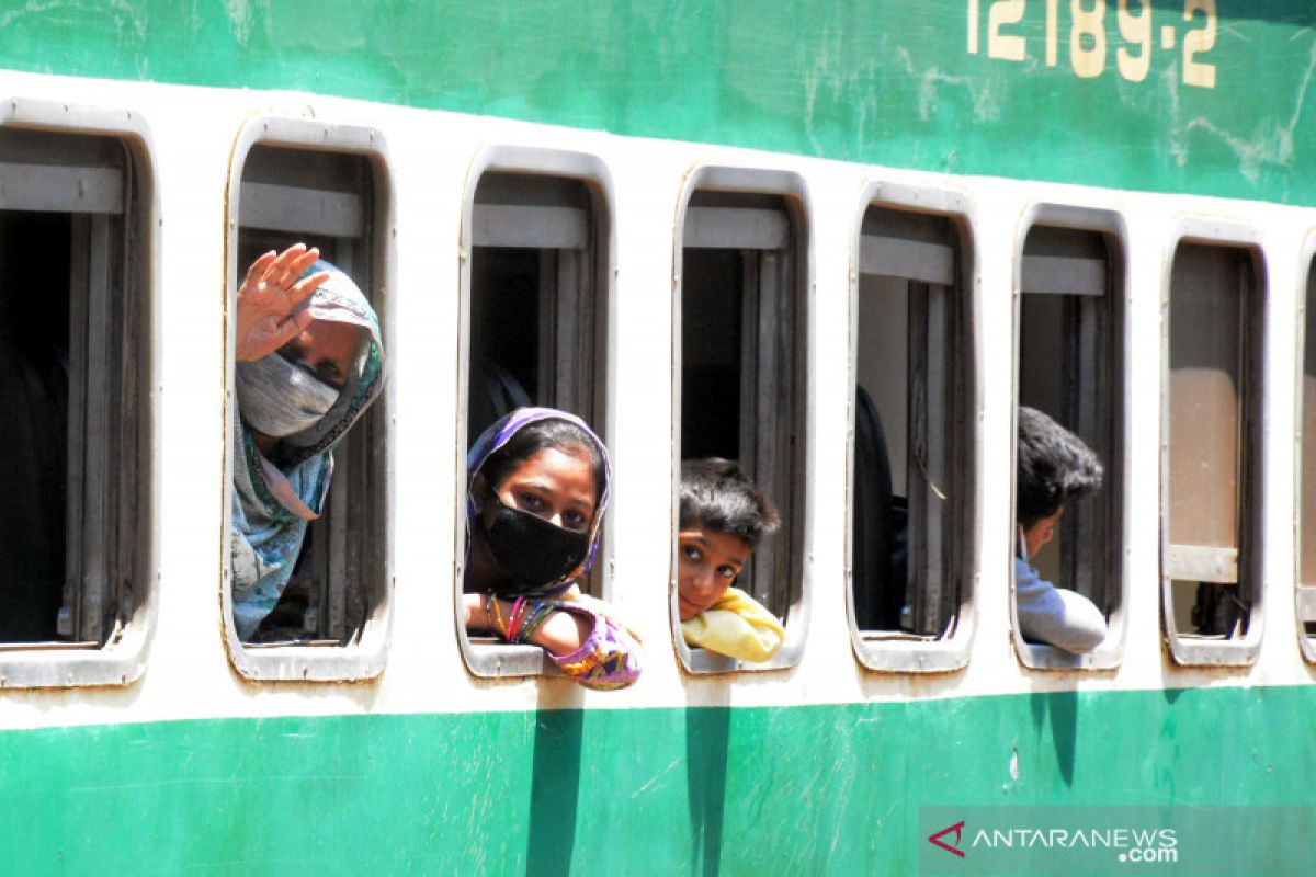 Di Pakistan, ledakan bom tewaskan empat orang, termasuk seorang anak