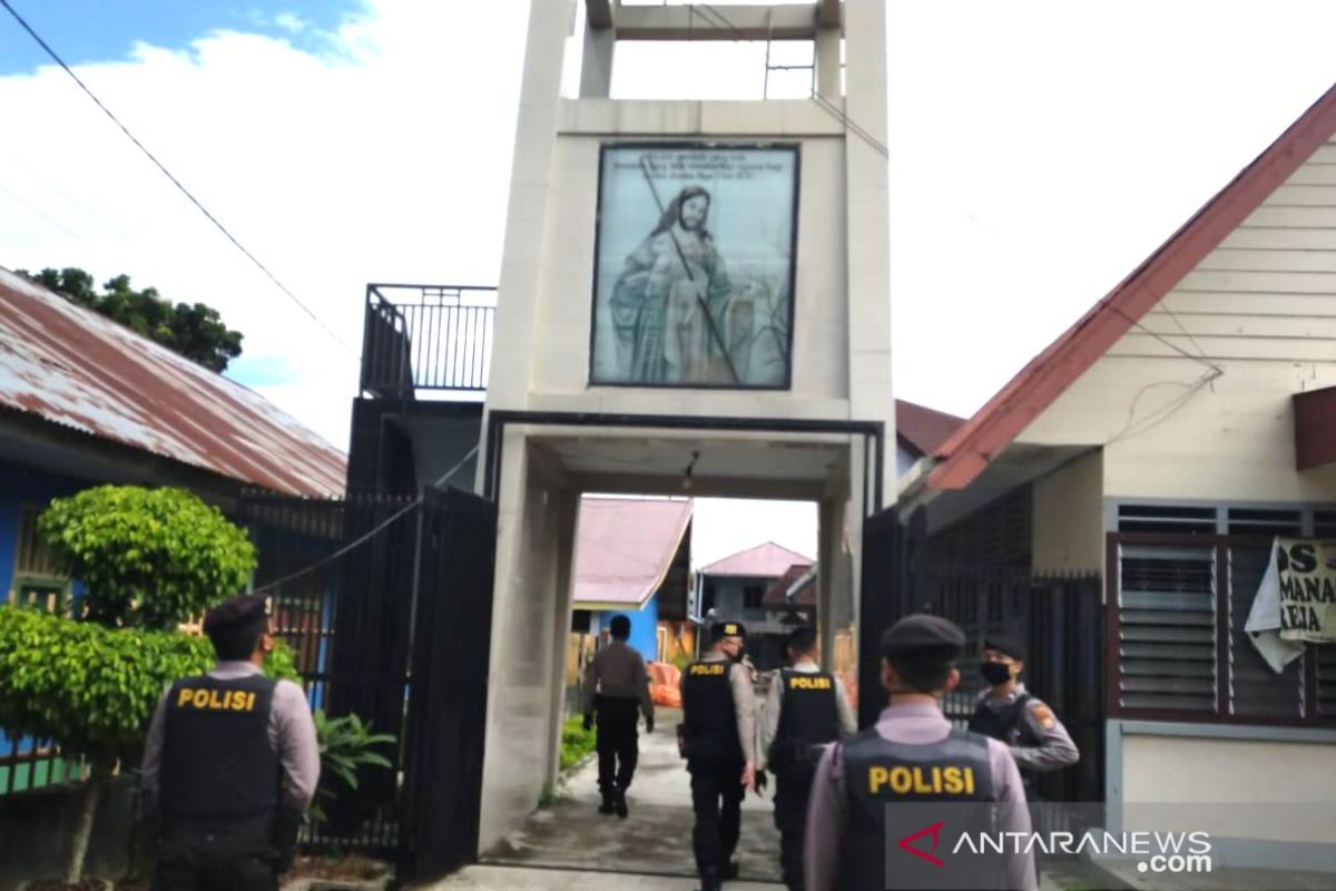 Polres Rejang Lebong sosialisasikan pencegahan COVID-19 di gereja