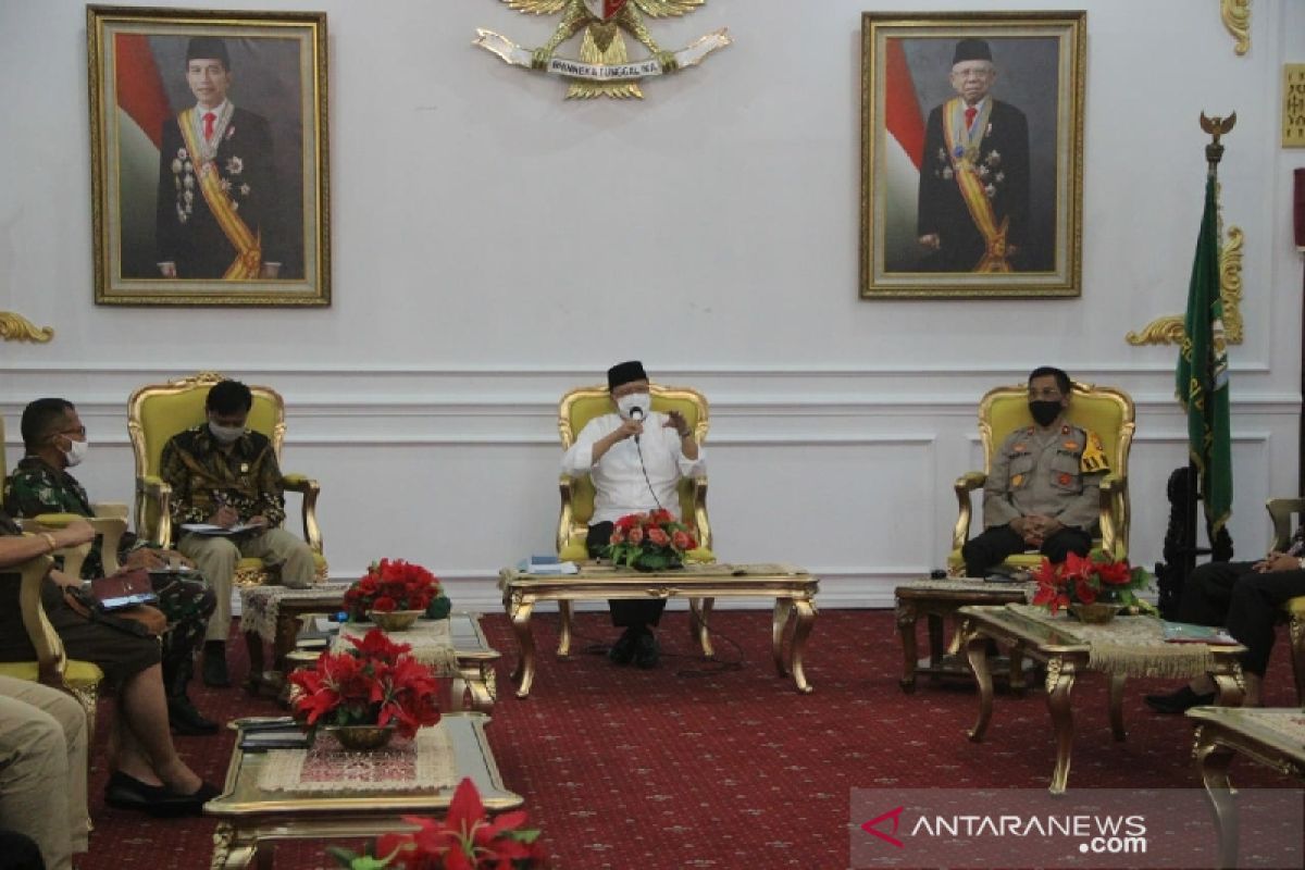 Gubernur Bengkulu larang pejabat gelar open house
