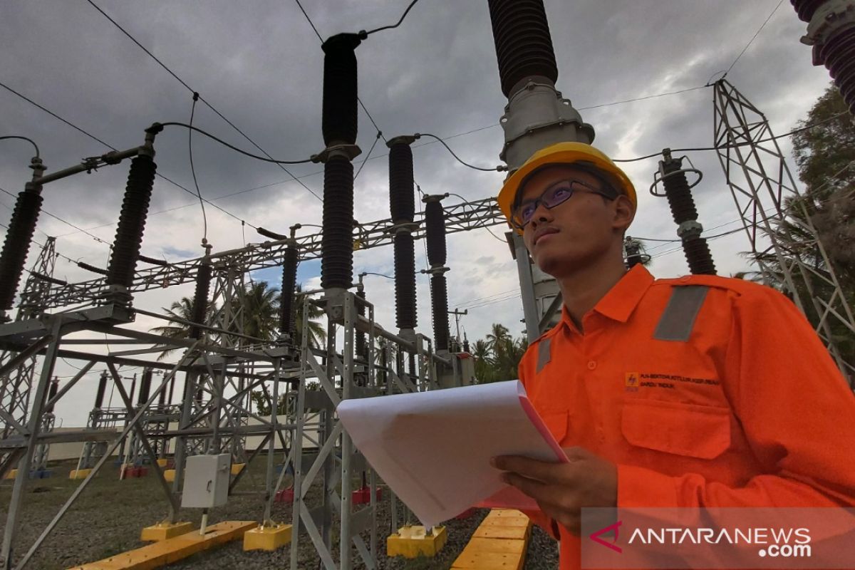 PLN kerahkan 31 ribu personel amankan listrik jelang lebaran