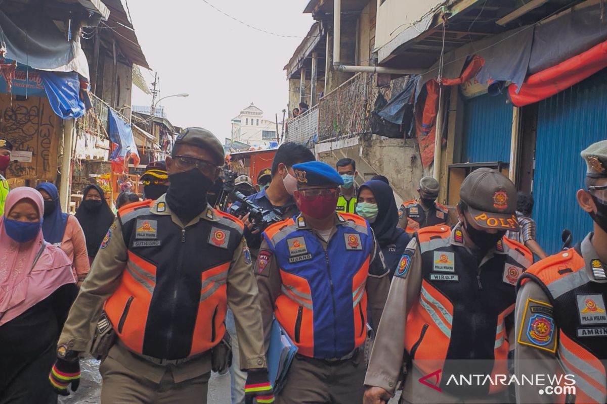 Satpol PP DKI setor pembayaran denda PSBB Rp350 juta ke kas daerah