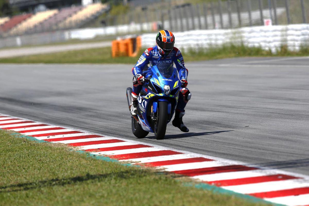 Pebalap MotoGP latihan di Sirkuit Catalunya pasca-lockdown