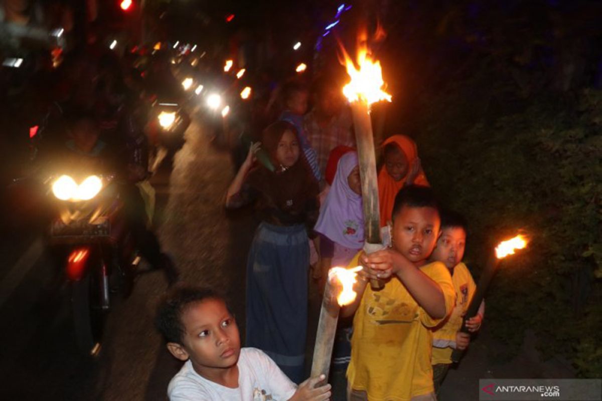 Wali Kota Surabaya imbau warganya tidak takbir keliling