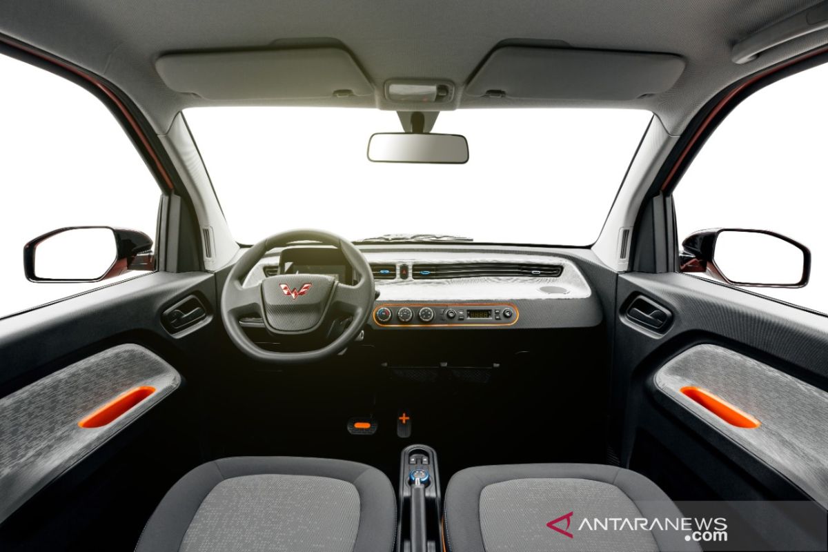 Wuling ungkap interior Hong Guang MINI EV