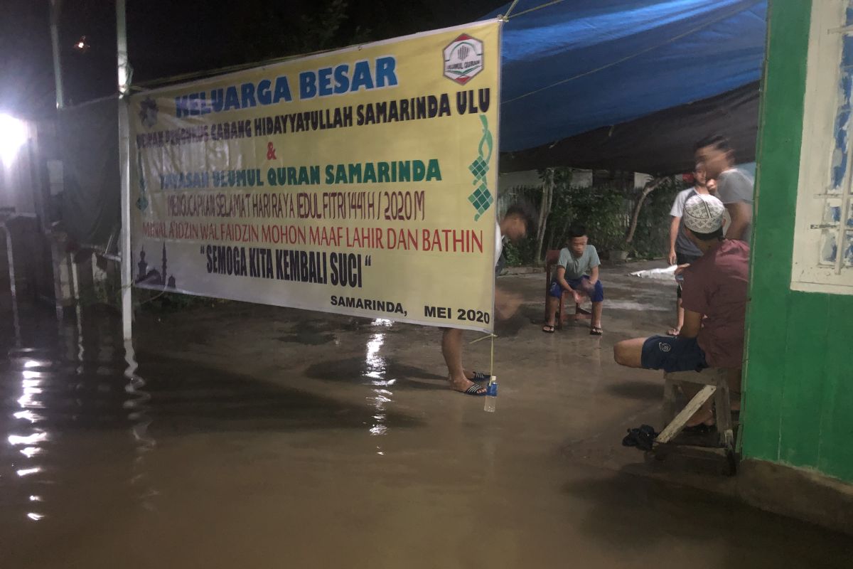 Banjir kepung Kota Samarinda di malam Lebaran