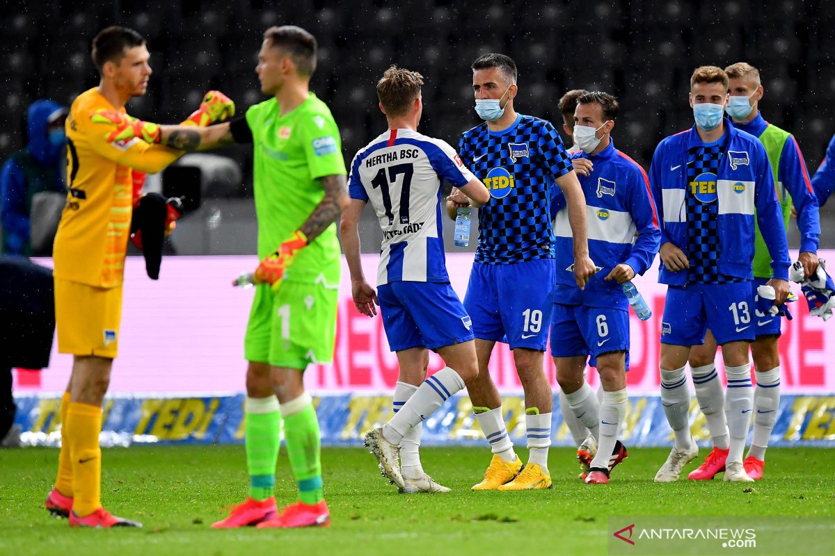 Perkuat lini tengah, Hertha Berlin pinjam Guendozi dari Arsenal