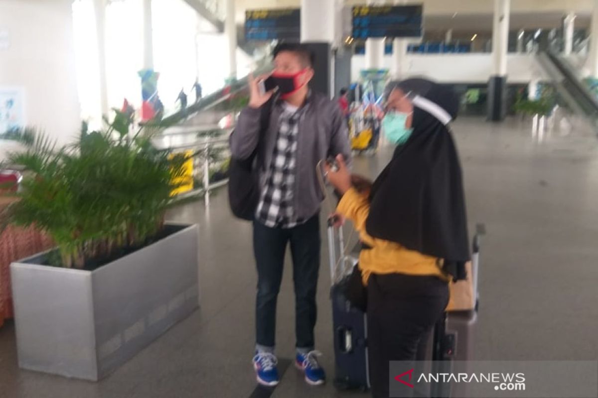 Pemudik pada H-1 Lebaran di Kualanamu lengang