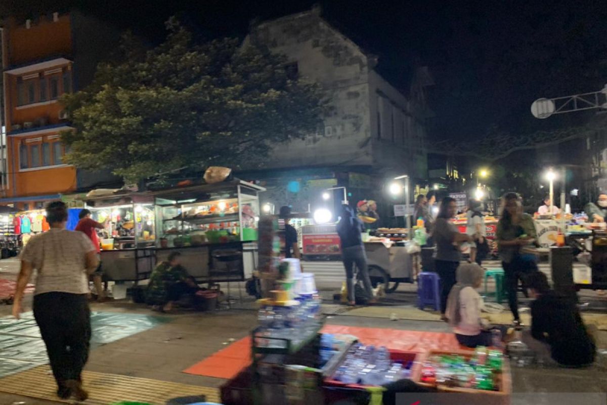 Kota Tua Jakarta mendadak ramai di malam takbiran