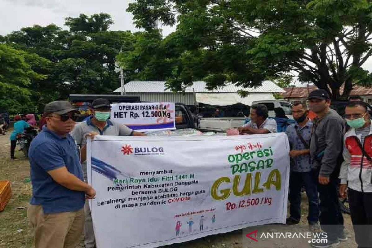 Bulog Sulteng  gelar operasi pasar gula pasir di Donggala