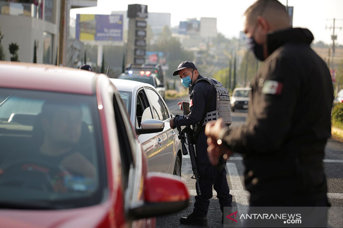 Otoritas Meksiko selidiki 12 jasad dalam truk curian