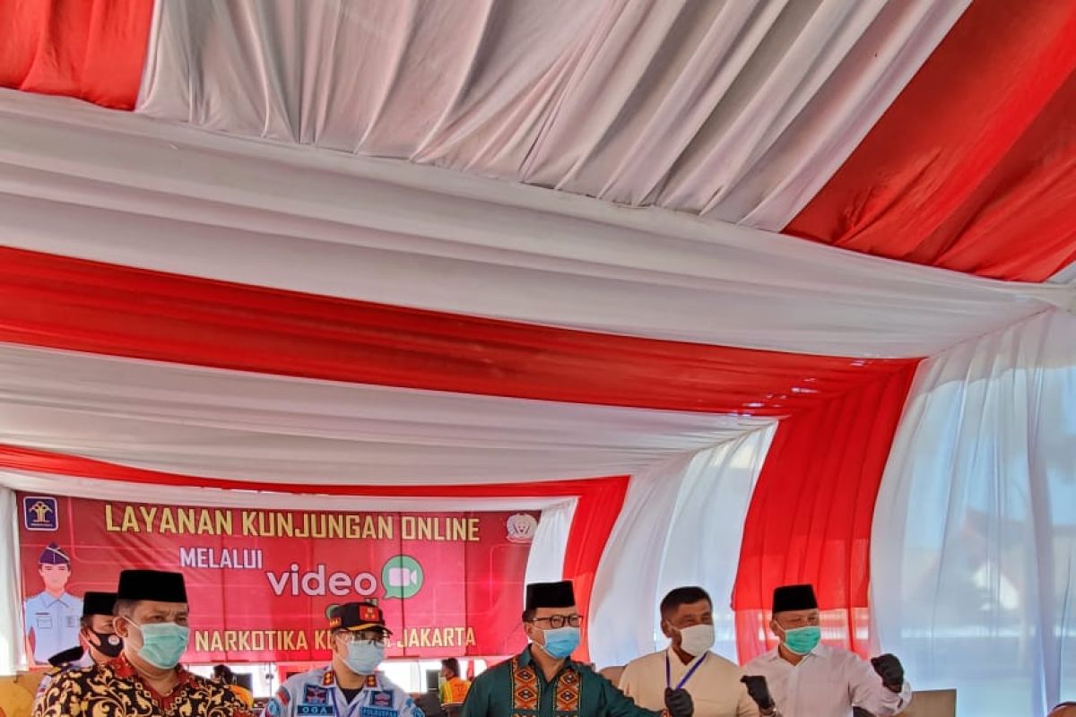 Remisi khusus kepada 105.325 narapidana diumumkan lewat panggilan video