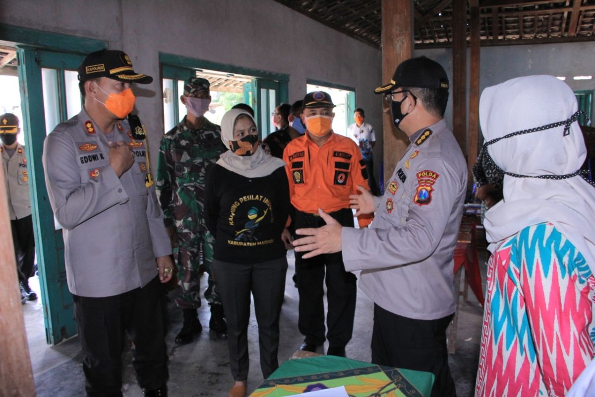 Polres Madiun dukung pencegahan COVID-19 dengan kampung tangguh