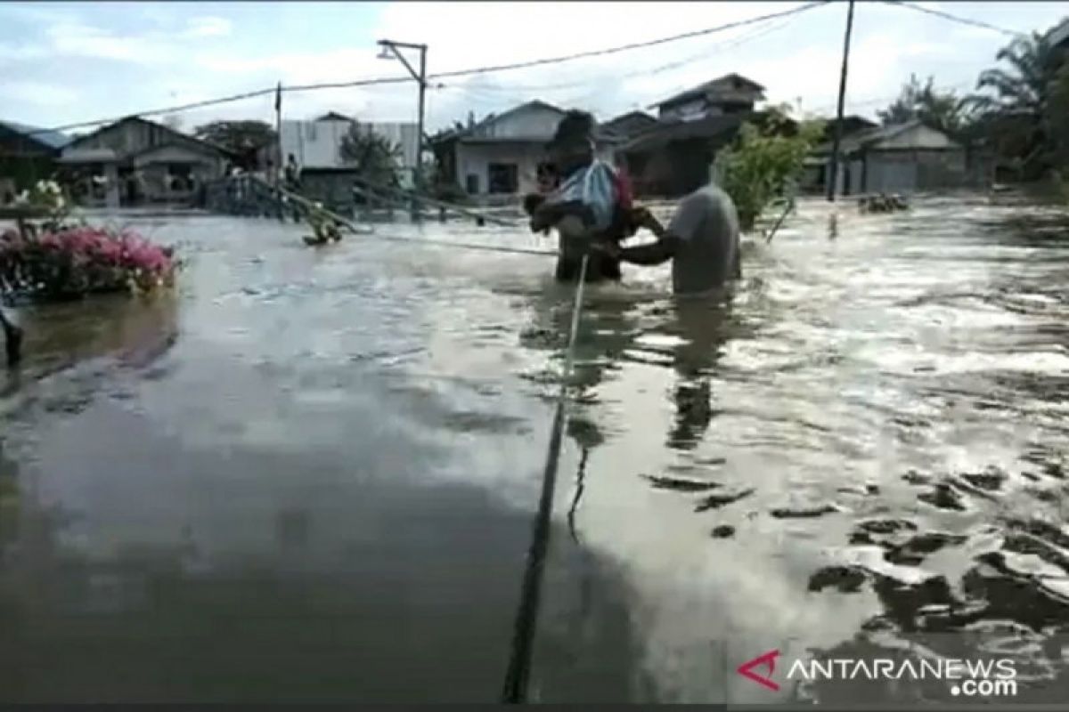 Warga Kaltim diminta waspadai dampak hujan lebat