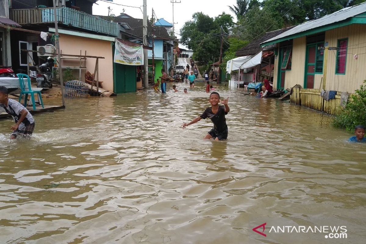 Bantu korban banjir, pemerhati sungai dirikan posko di Gunung Lingai