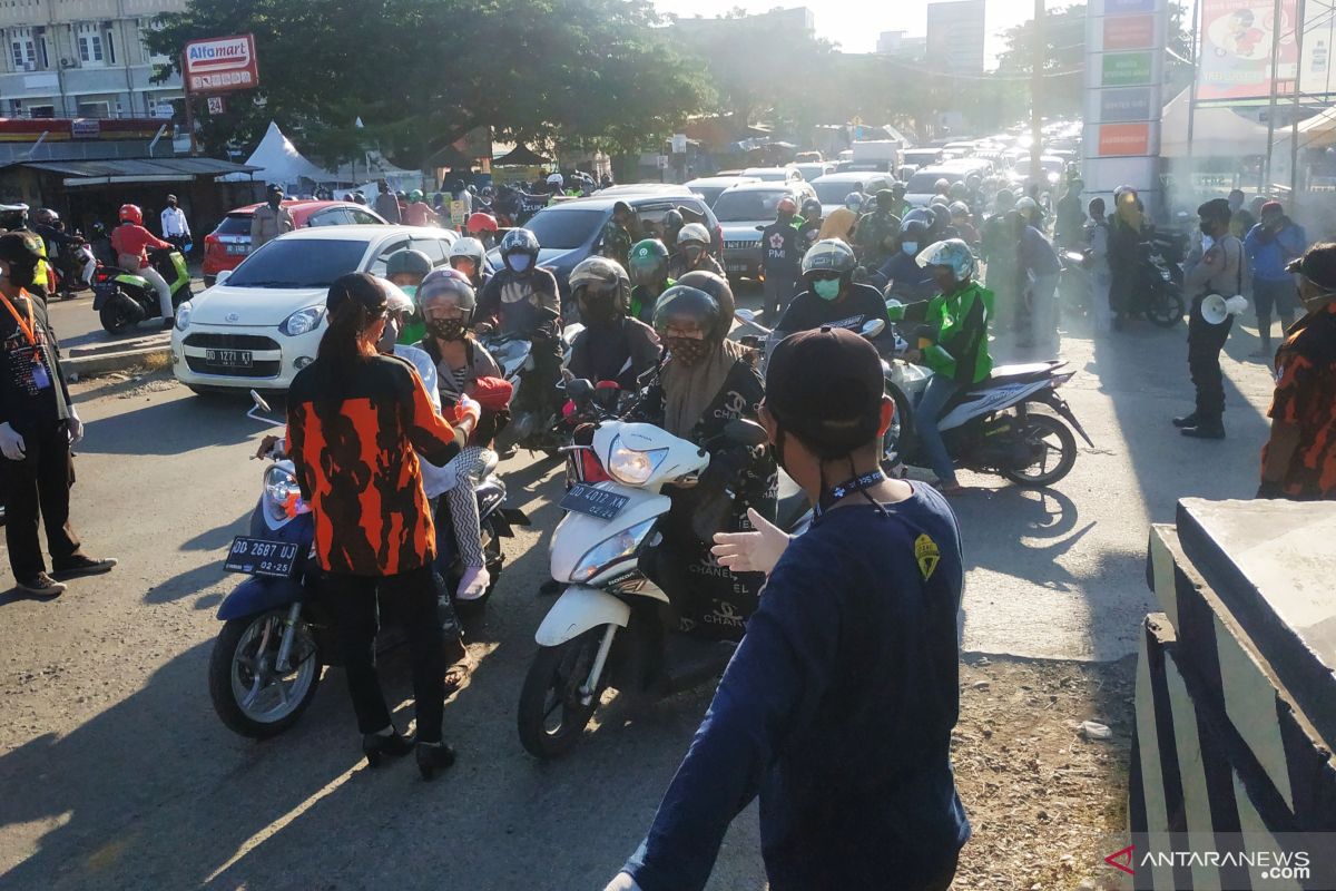 Pengamat nilai pemberlakuan protokol kesehatan COVID-19 di Makassar harus tegas