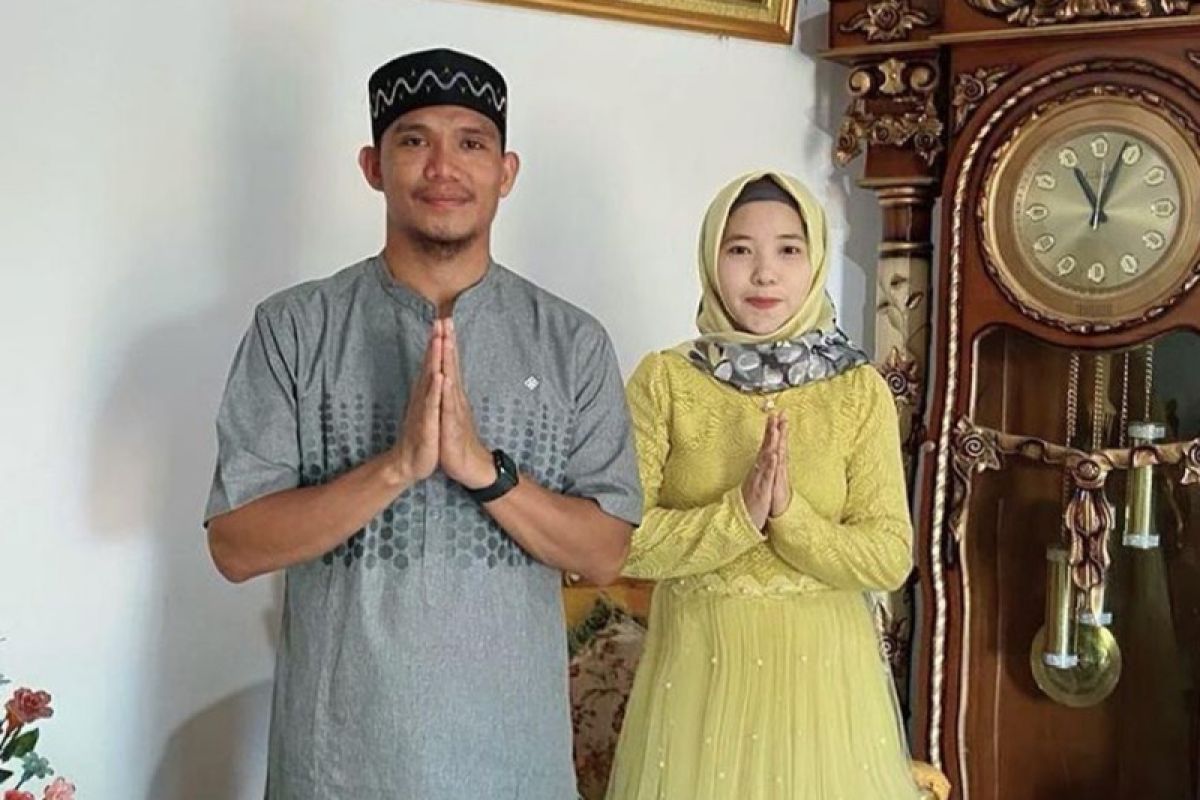 Buras, makanan wajib Sandi Sute saat Lebaran