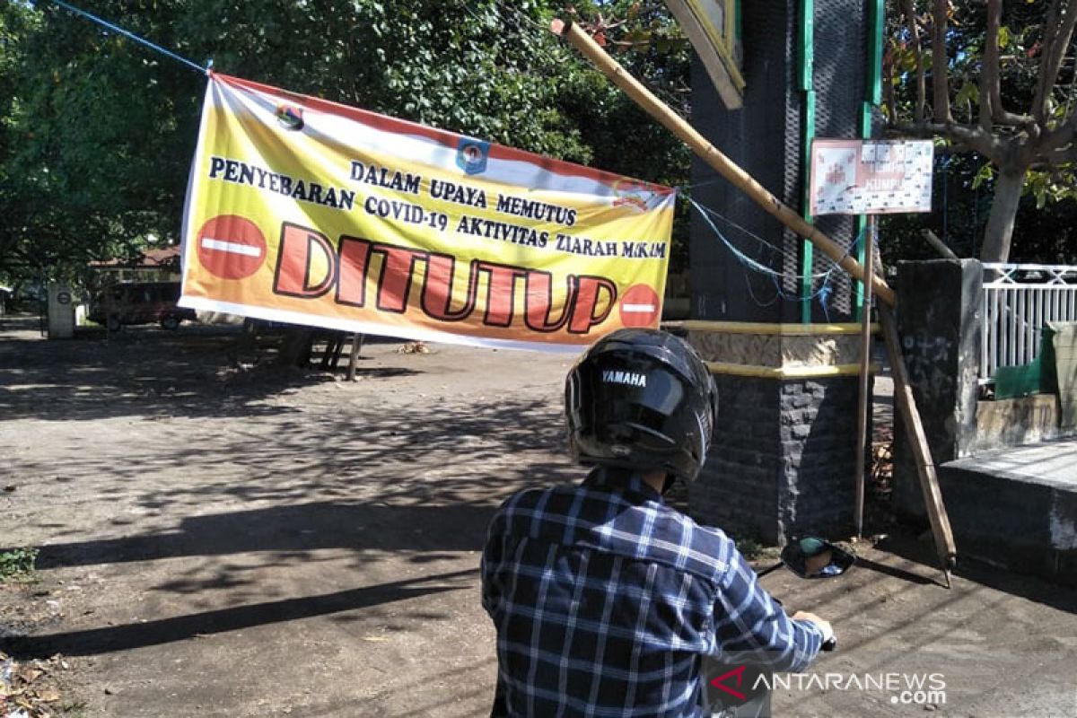 Mataram tutup objek wisata religi