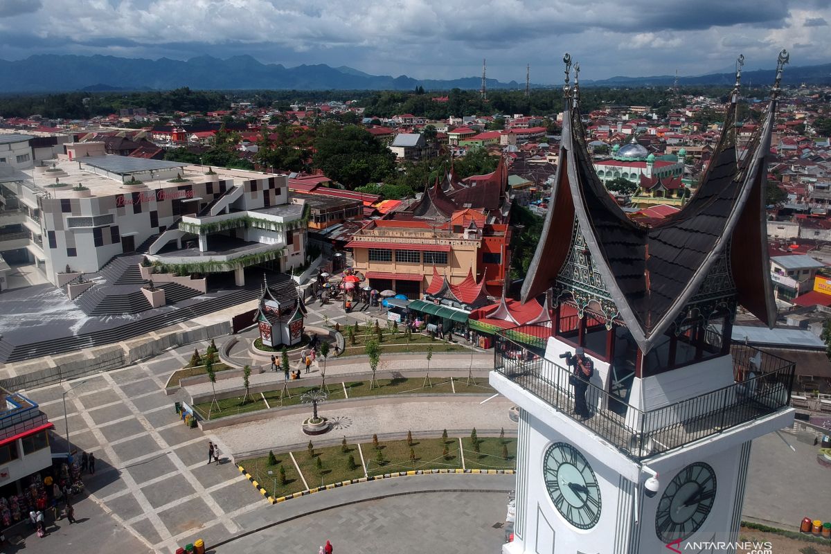 Dalam memasuki normal baru, pemerintah sudah berhati-hati