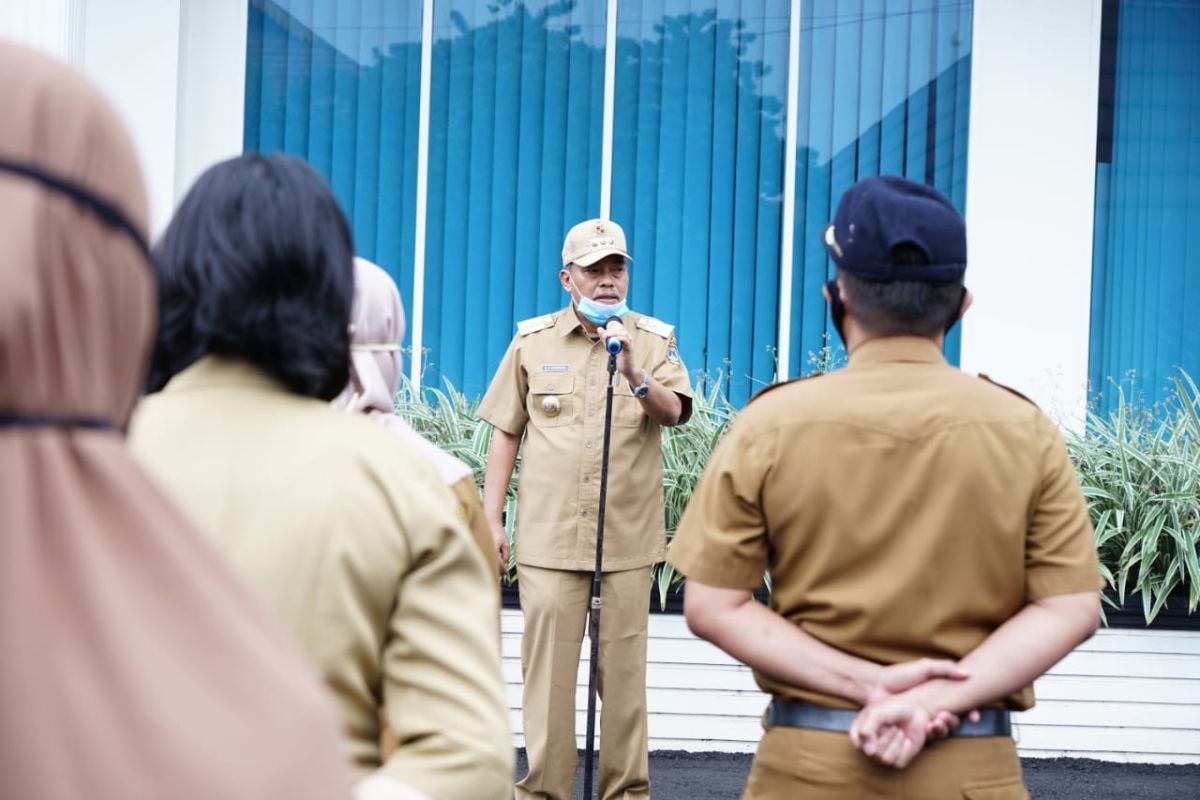 Walikota Tebing Tinggi pimpin Apel ASN usai lebaran