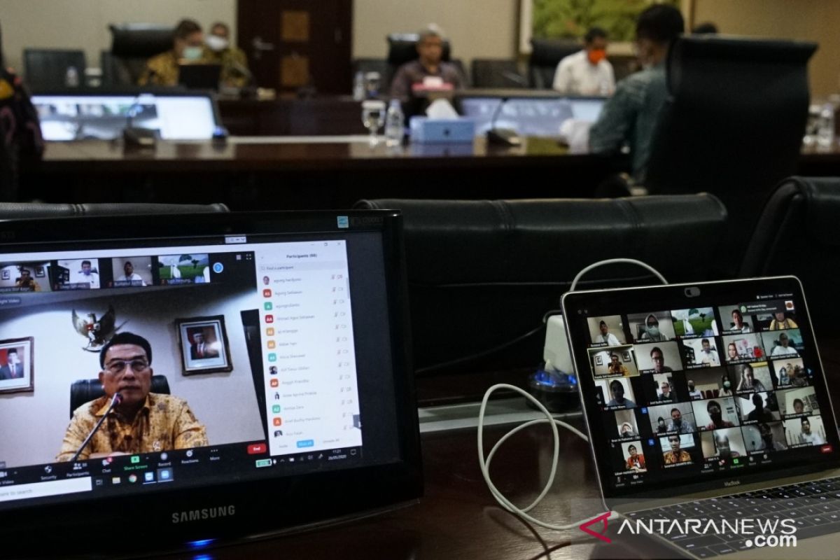 Moeldoko minta staf KSP beradaptasi dengan situasi tidak normal akibat COVID-19