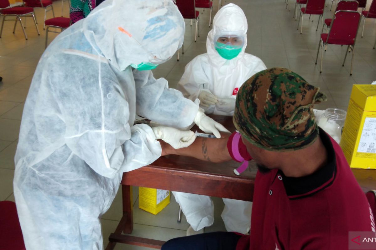 Pasien COVID-19 sembuh di Papua Barat terus bertambah dan ll kini mencapai 35 orang