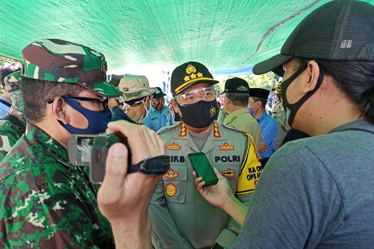 Kodim 0901dan Polres Samarinda dirikan posko dapur umum banjir