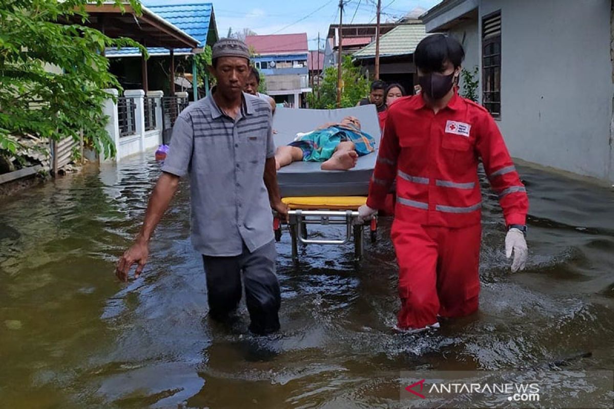 Uni Eropa  beri bantuan untuk korban banjir di Kalimantan Timur