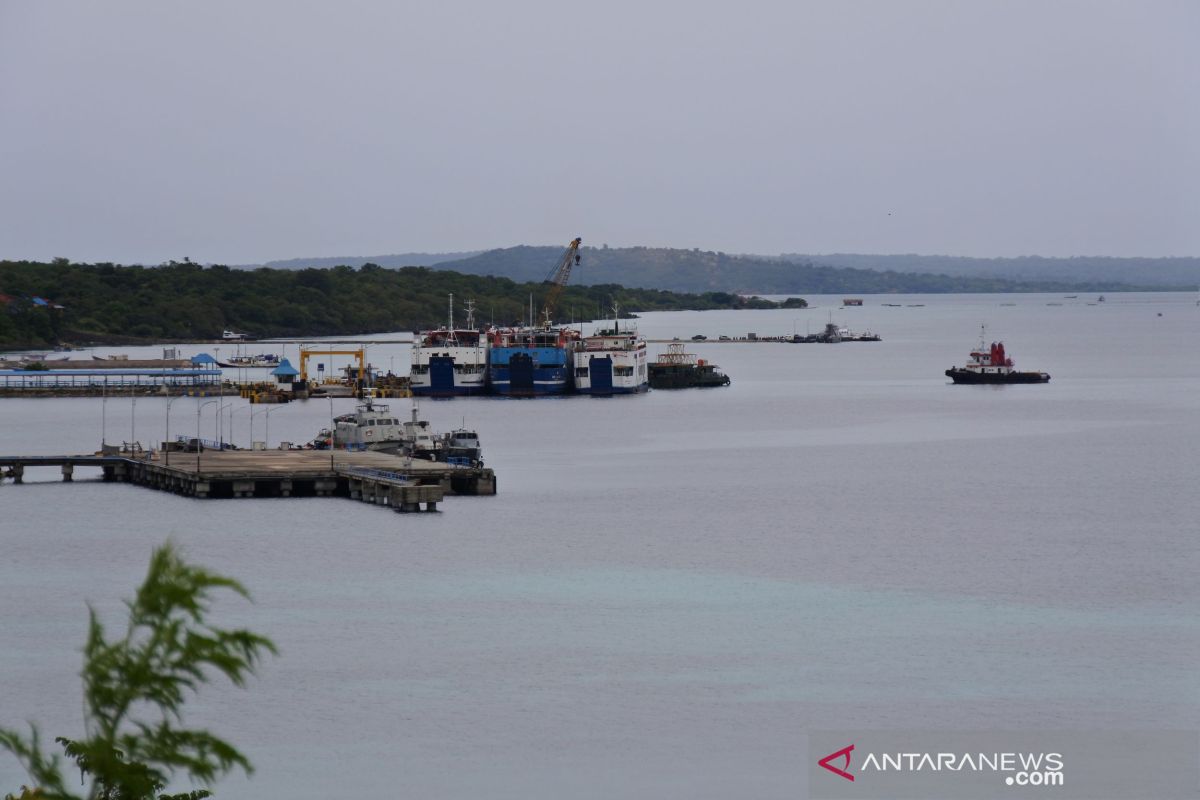 Pintu transportasi laut dan udara ke NTT segera dibuka