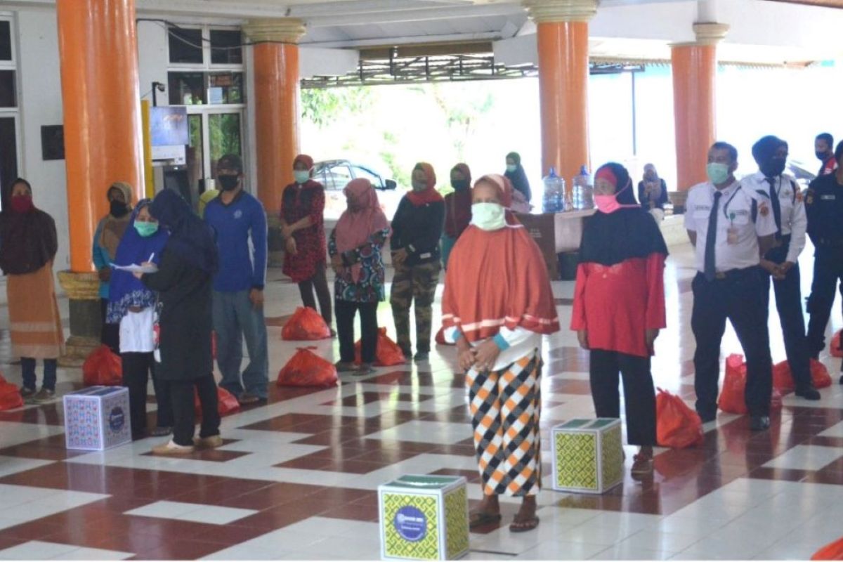 Unja berbagi sembako bantu warga terdampak COVID-19