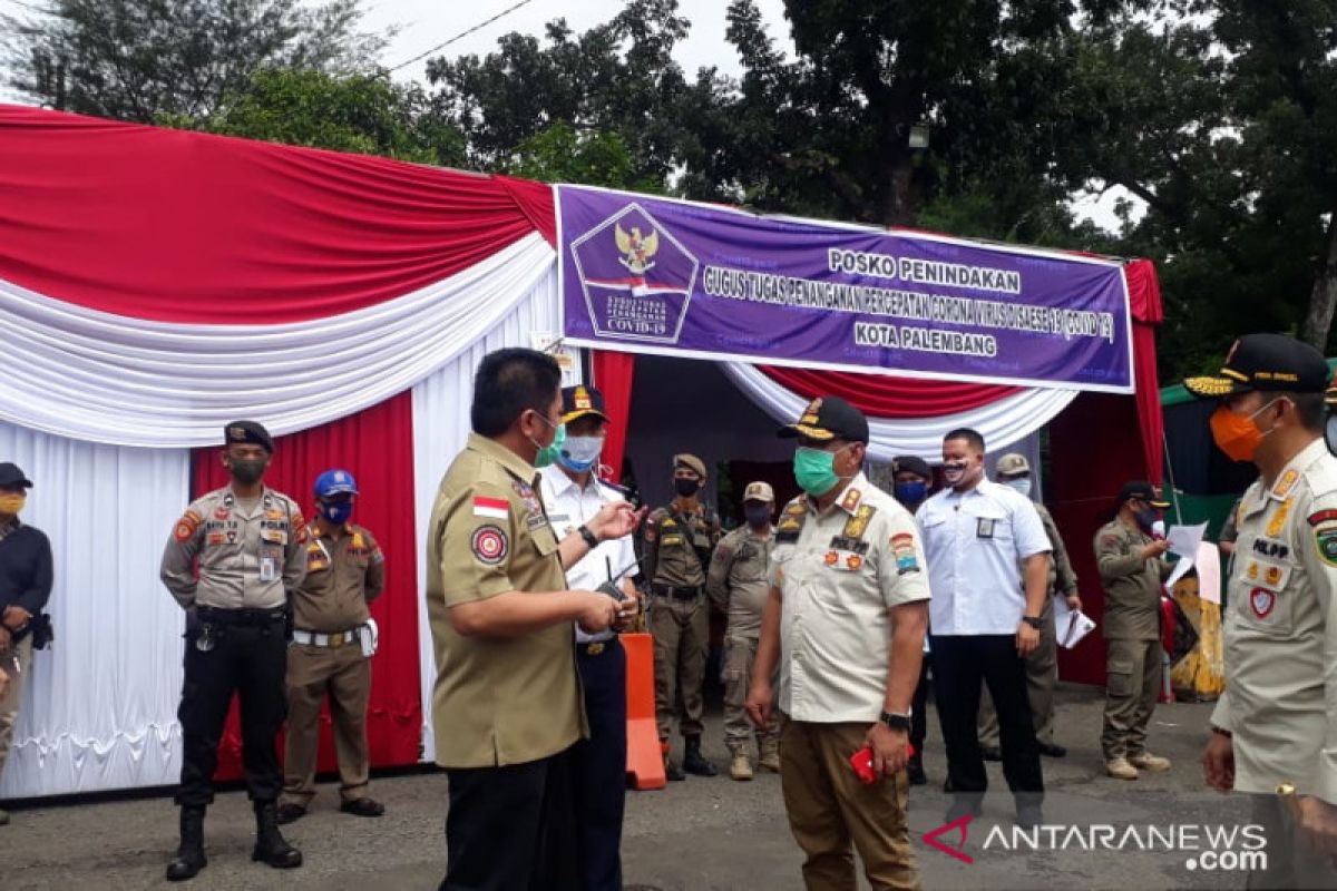 Pelanggaran PSBB di Palembang menurun