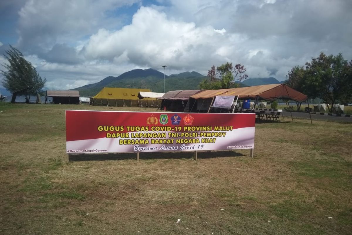 Dapur lapangan TNI-Polri di Kota Ternate dioperasikan