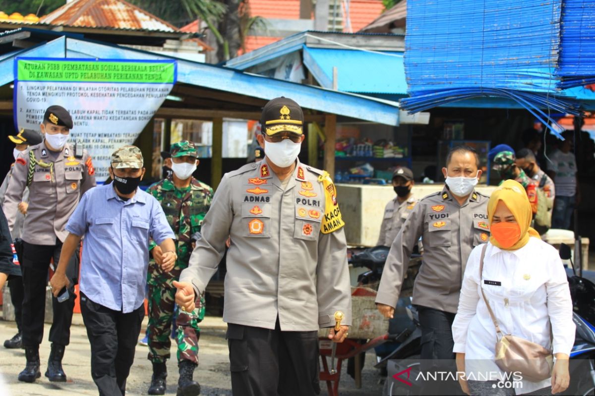 Kapolda Gorontalo tinjau sarana perniagaan jelang penerapan normal baru