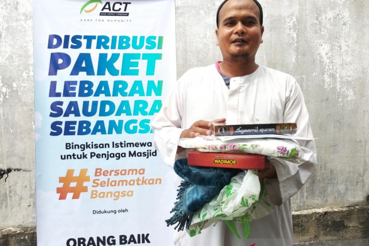 ACT tebar kebahagiaan bagi imam dan marbot masjid di Pekanbaru