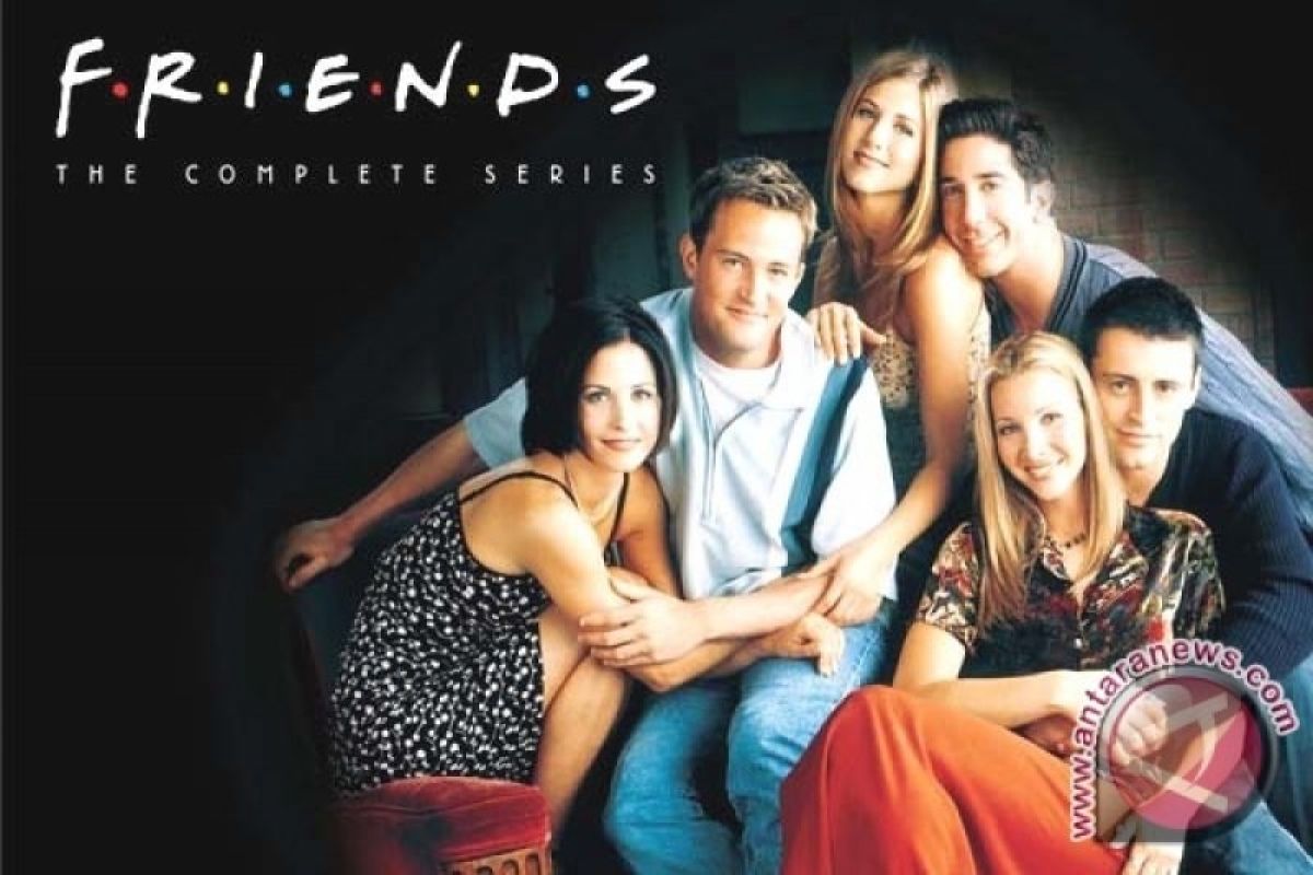 Lisa Kudrow janji reuni serial "Friends" bakal menyenangkan