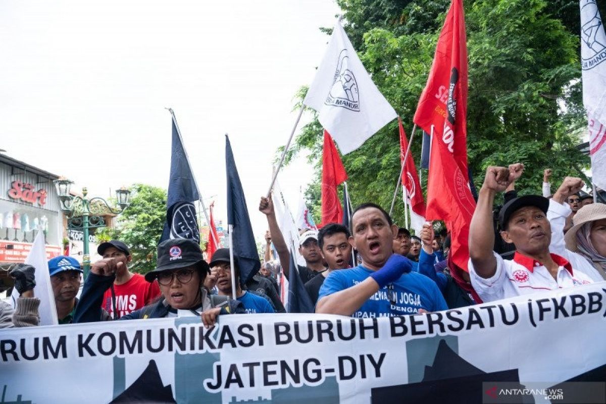 Dampak pandemi COVID-19, ribuan pekerja di Kulon Progo dirumahkan