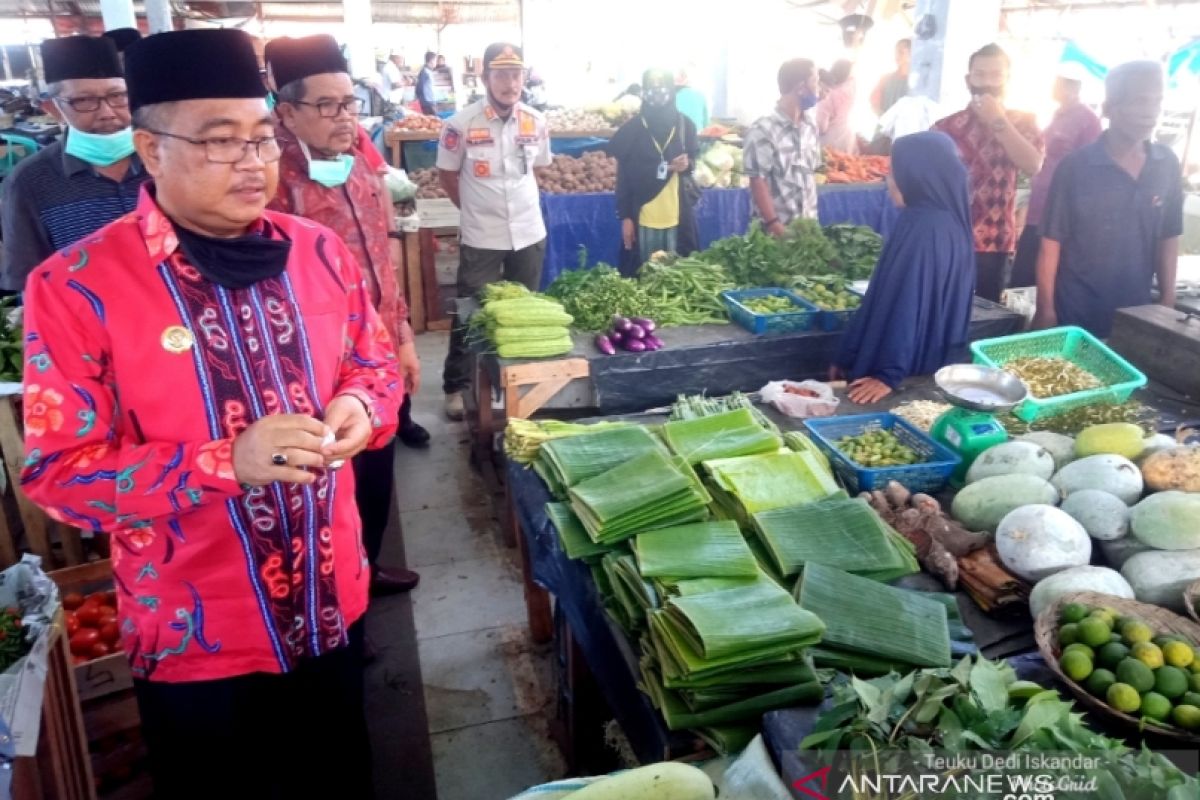 Bupati Aceh Barat larang pasar murah karena harga sembako masih stabil