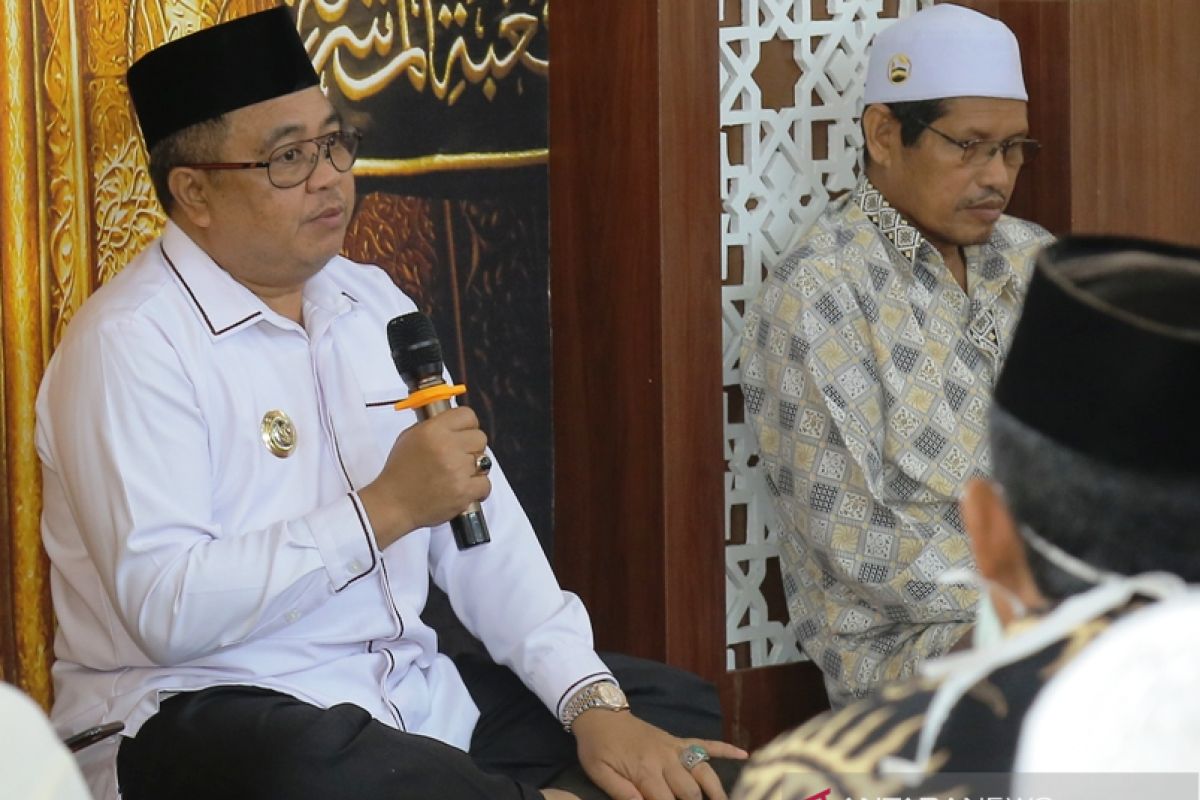 Untuk damai insiden di pendapa, Bupati Aceh Barat mengaku diperas Rp800 juta