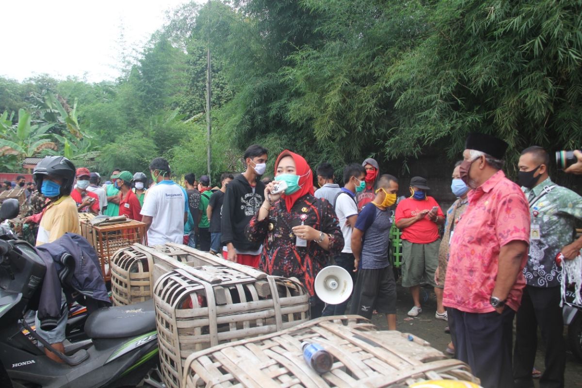 Bupati Purbalingga: aktivitas di pasar hewan ikuti protokol kesehatan