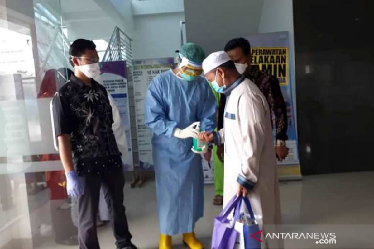 RSUD Kandangan dengan satu dokter tetap spesialis paru, akan tambah bed menjadi 70