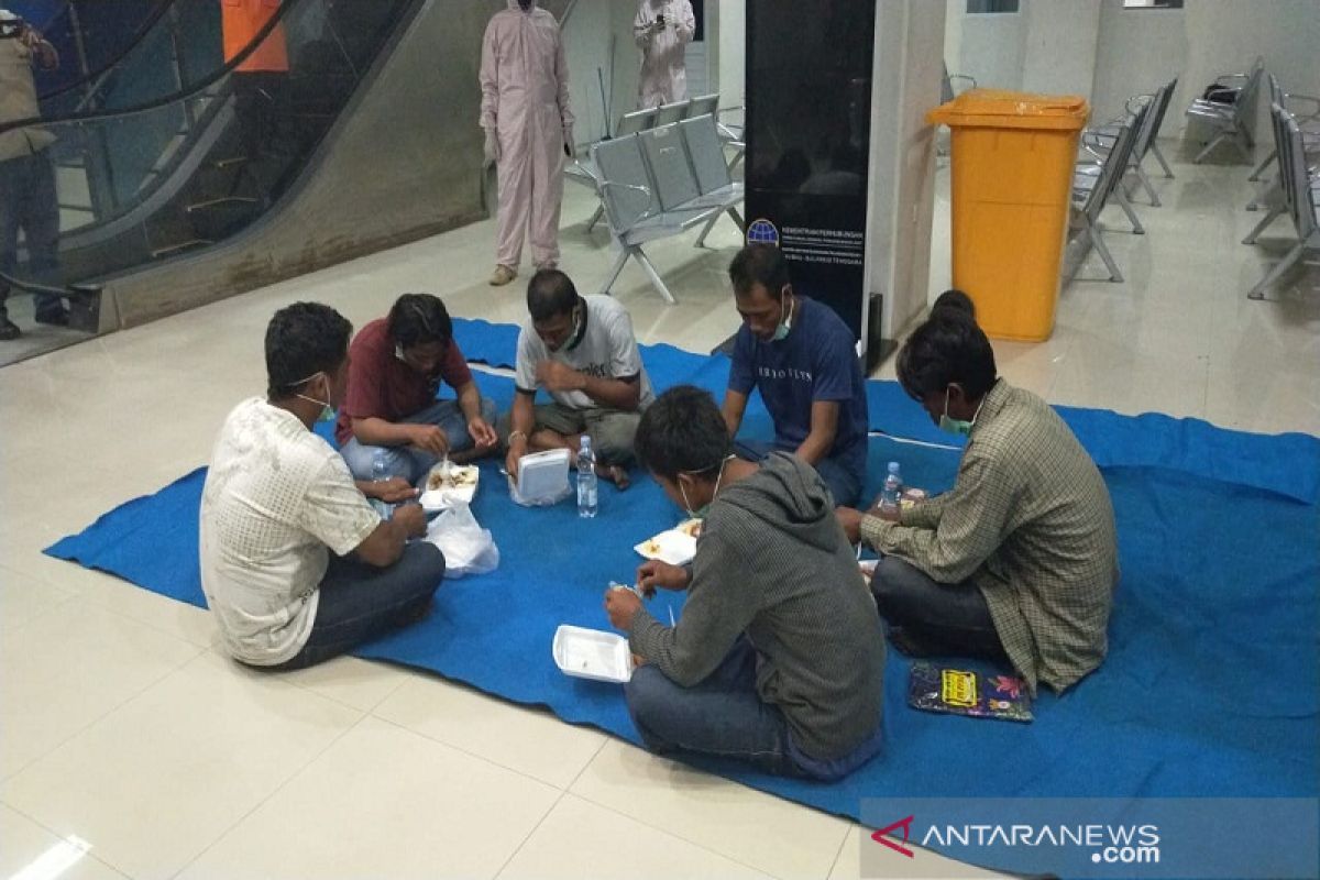 Kapal Bunga Rosia asal Jeneponto tenggelam di Laut Kabaena Sultra, Enam ABK selamat