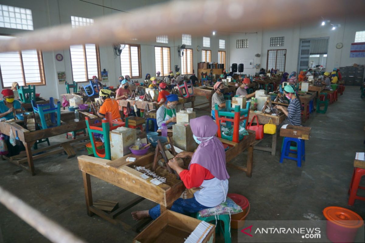 Tulungagung  konfirmasi lima pasien baru positif COVID-19