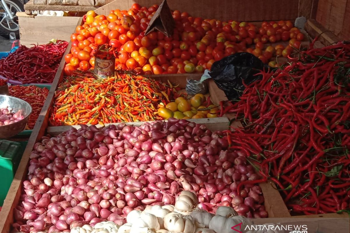 Harga bawang merah di pasar Ambon Rp60.000/Kg