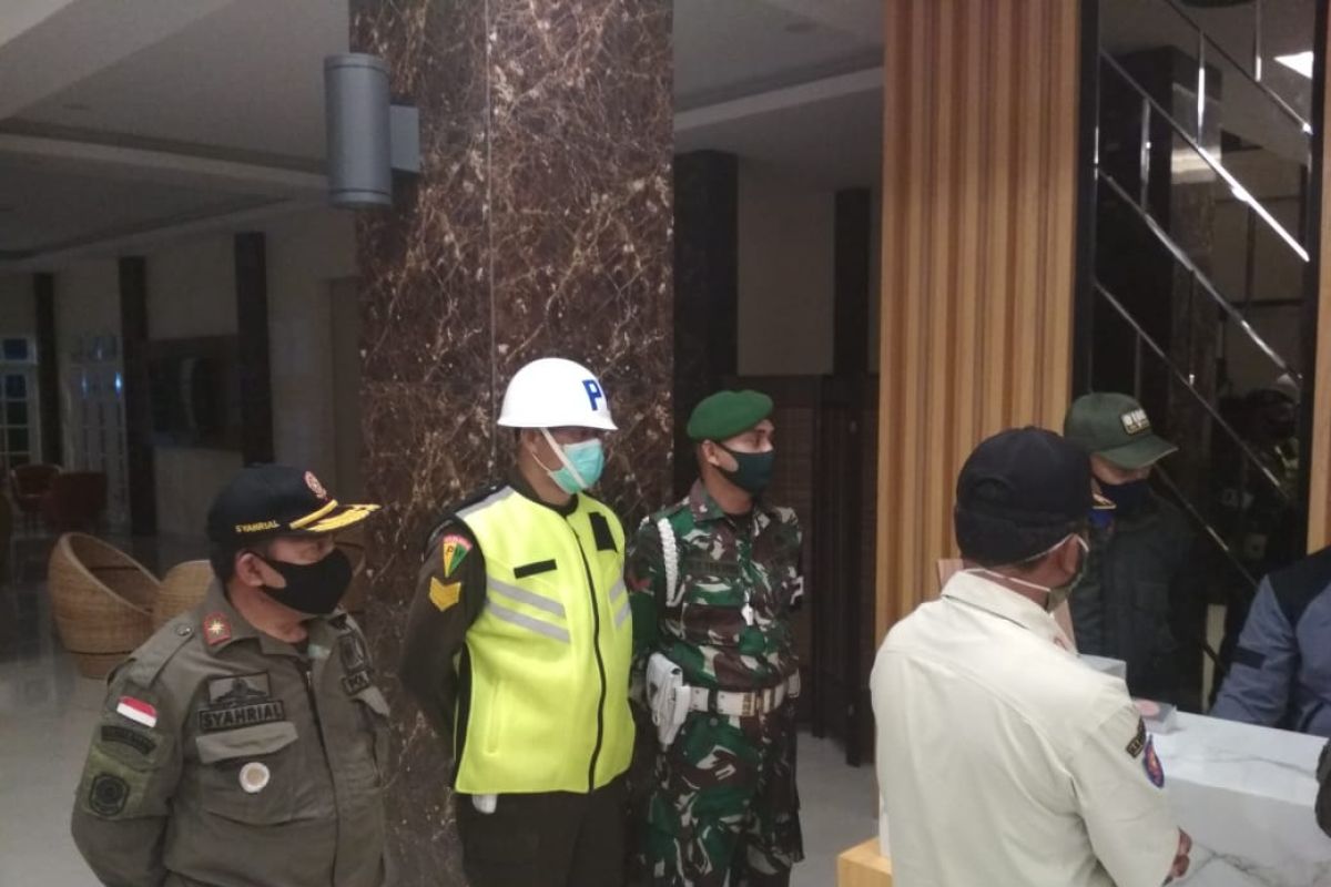 Razia hotel di Aceh Tengah temukan 13 orang dari zona merah COVID-19